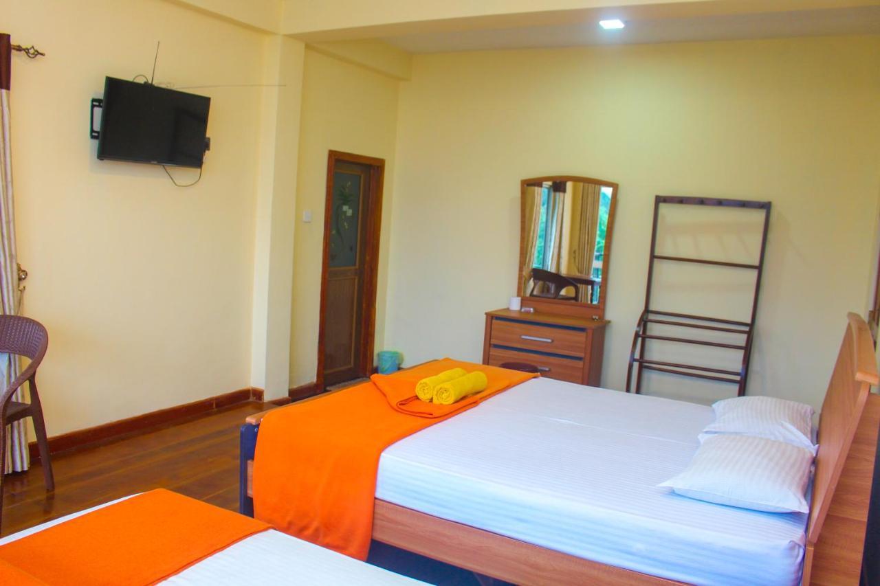 Hotel Olinka Haputale Buitenkant foto